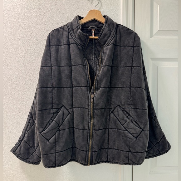 Freepeople Dolman Quilted Knit Jacket oversized fitted in black size small - Picture 5 of 8
